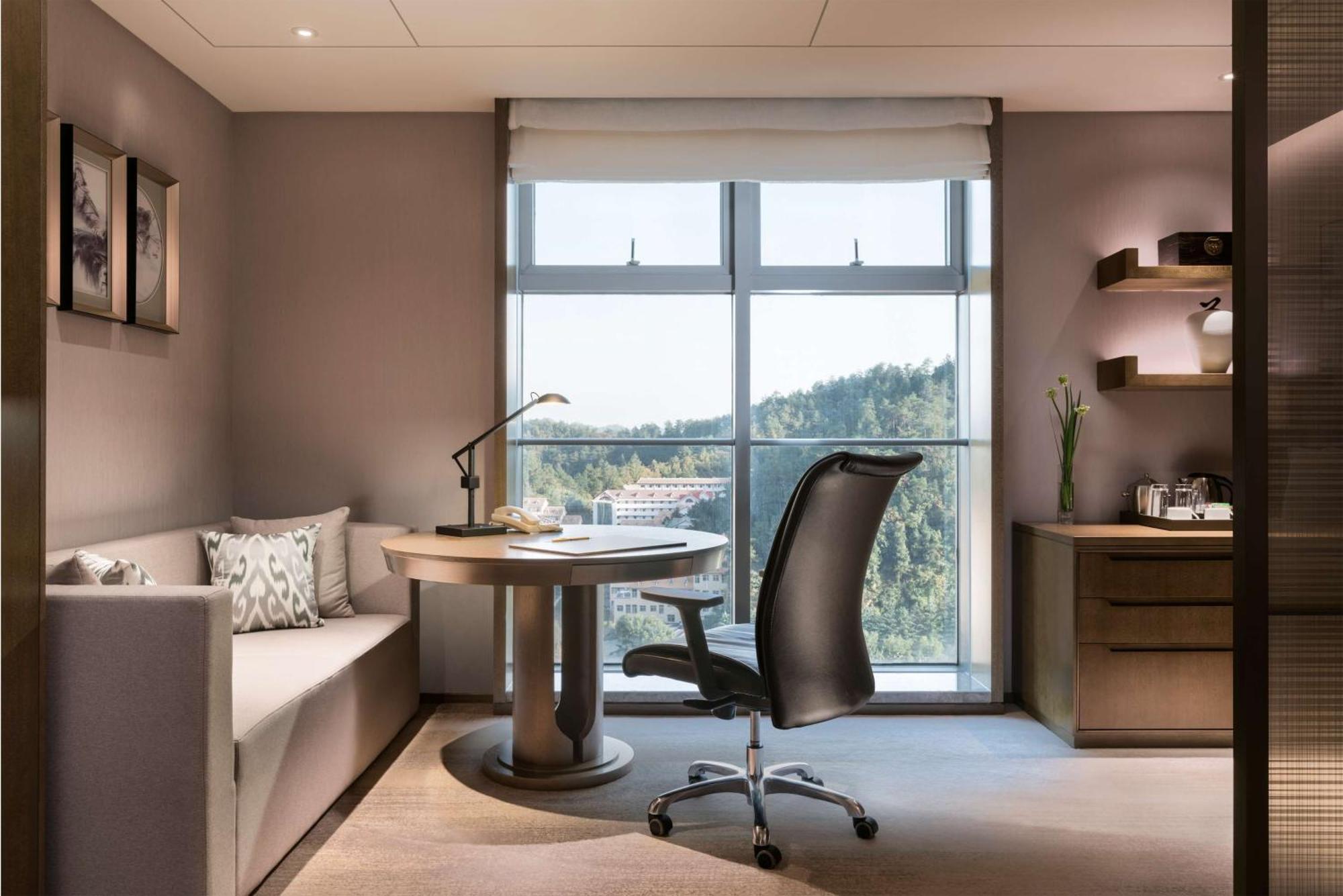 Doubletree By Hilton Hotel Shiyan Shiyan  Экстерьер фото