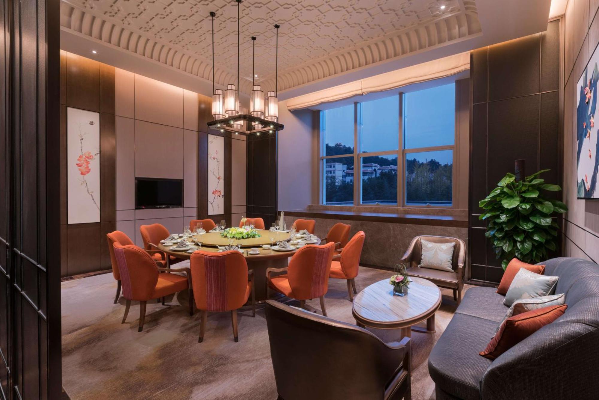 Doubletree By Hilton Hotel Shiyan Shiyan  Экстерьер фото